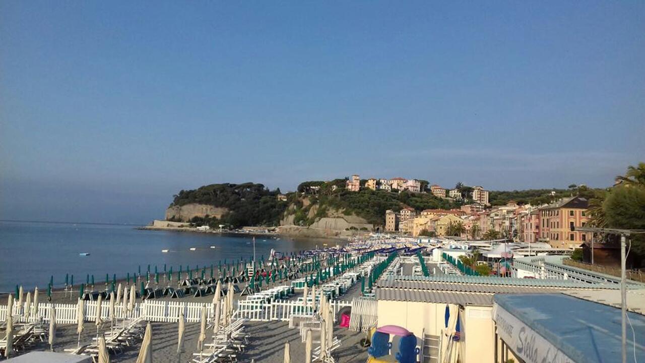 Bed And Breakfast Gioiello Celle Ligure Exterior foto